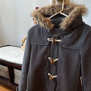 Old Navy women’s  Hooded Toggle Coat with Faux Fur Trim - Gray size medium